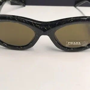 New Authentic Prada SPR 20Z Acetate Oval Symbole Sunglass– Black &Green Marbles New Authentic Prada SPR 20Z Acetate Oval Symbole Sunglass  main image 3